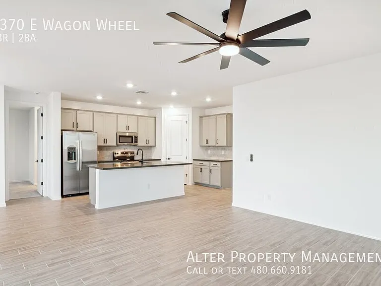 2370 E Wagon Wheel Ln — Photo 13
