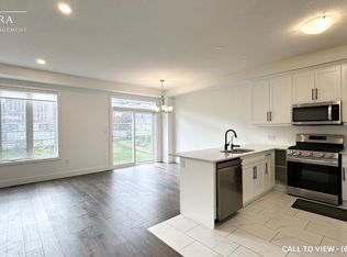 951 Deveron Cres #951, London, ON N5Z 0B3