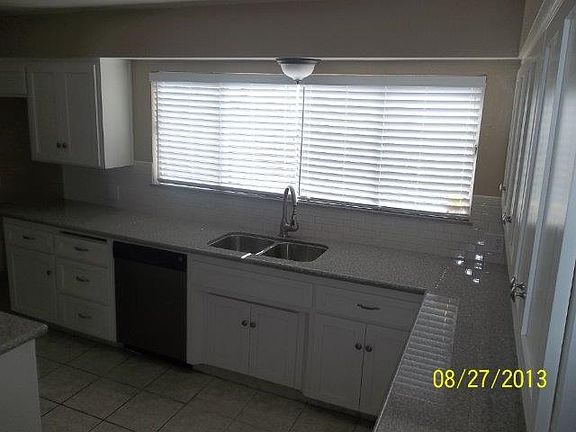 5th image of 5513 Le Conte Ave