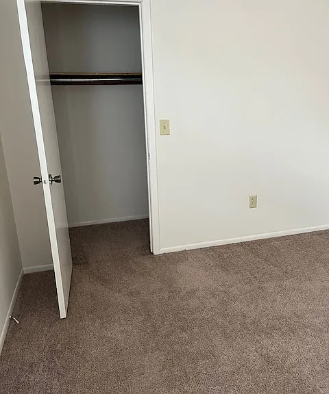 Walk in closet in master Bd which also has a private bathroom & vanity