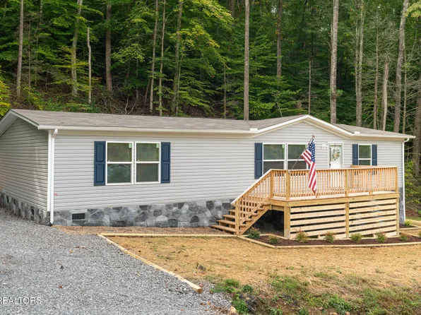 1431 Blue Springs Way, Newport, TN 37821