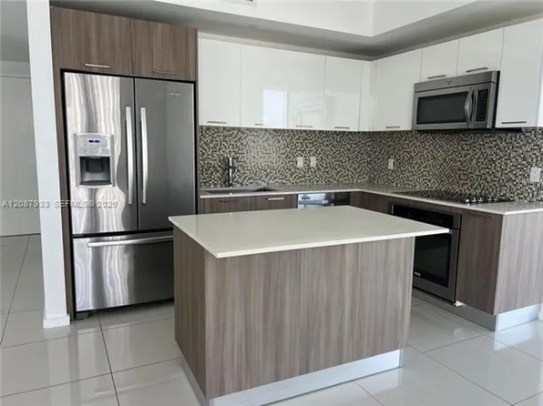 5300 Paseo Blvd #Cu-711, Miami, FL 33166