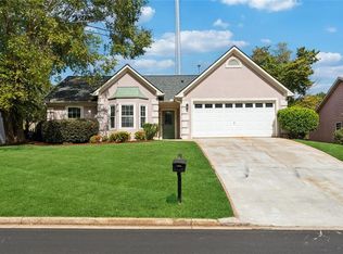 1425 Wheatfield Dr, Lawrenceville, GA 30043