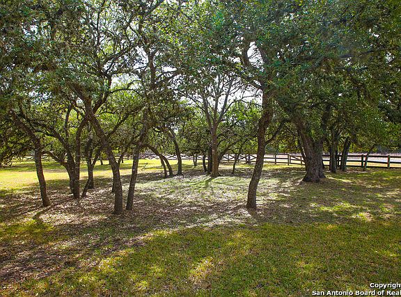 5th image of 28946 E Cantor Cir