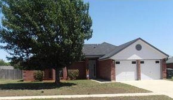 1st image of 5008 Lindsey Dr