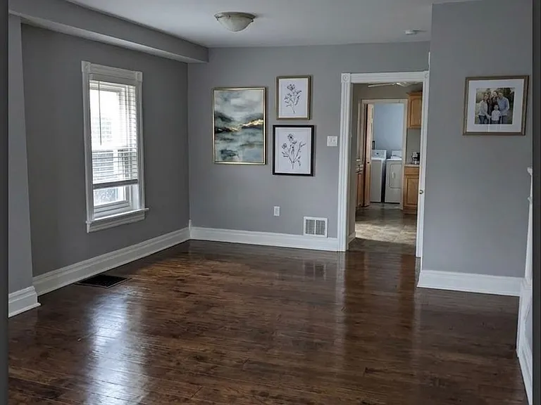 520 Ridge St — Photo 2