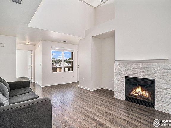 3rd image of 509 Lucca Dr