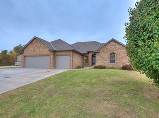 505 Arrowhead Dr, Tuttle, OK 73089