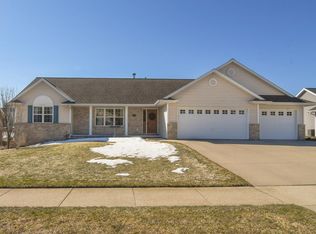 3207 Alfa Romeo Rd, Green Bay, WI 54313