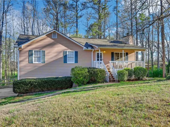 43 Indian Creek Dr, Powder Springs, GA 30127