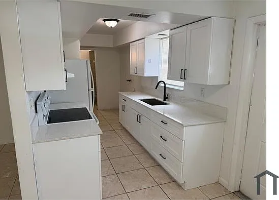 6301 SW 27th St #1 — Photo 16