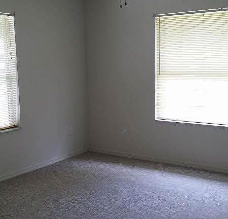 MASTER ROOM