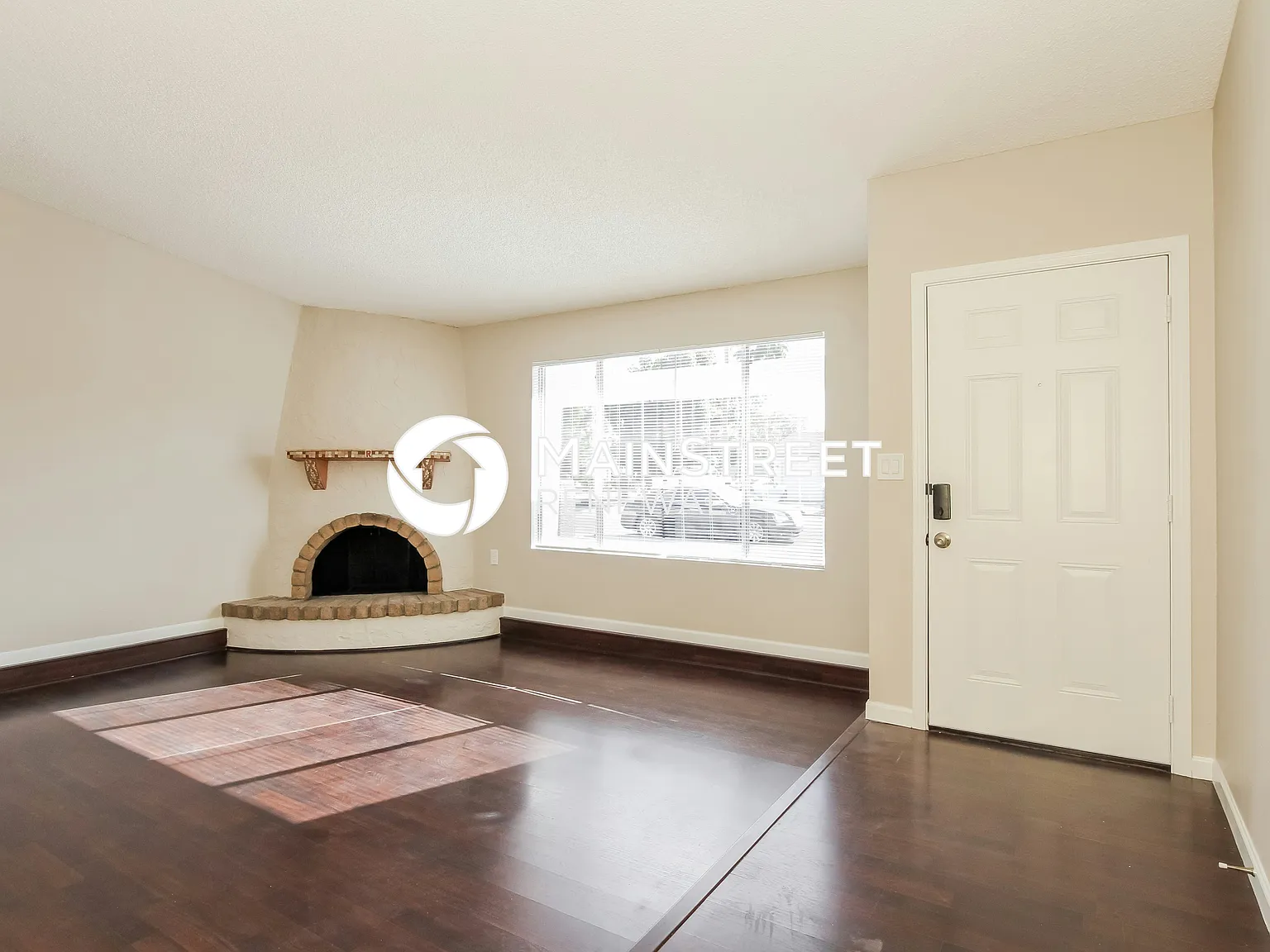 4210 Evans Dr — Photo 3