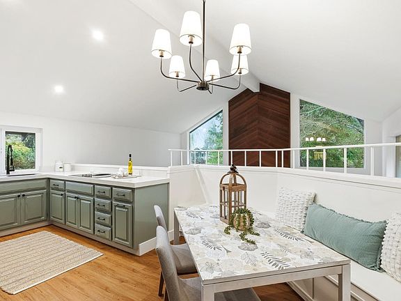 4th image of 224 El Camino Rd