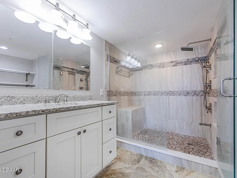 2545 S Atlantic Ave #402 — Photo 32