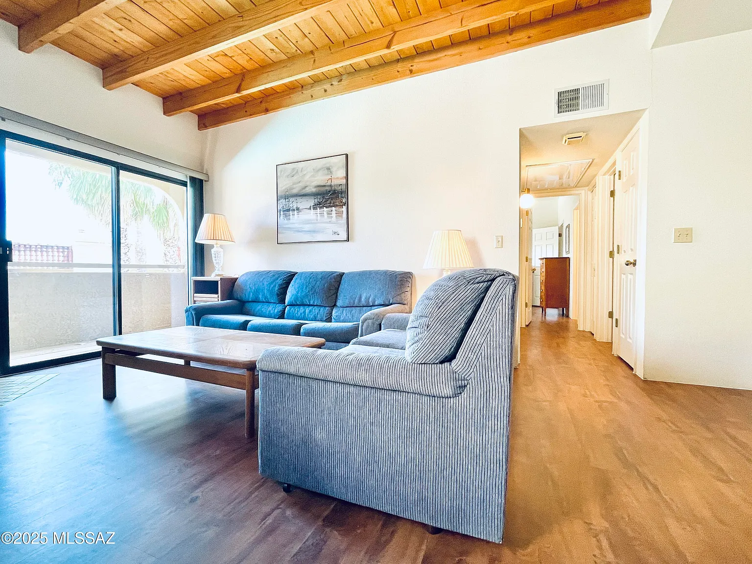 2 bed, 2.0 bath, 903 sqft, $1,150 — Photo 2
