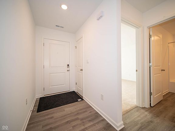 5th image of 1208 Fleming Dr