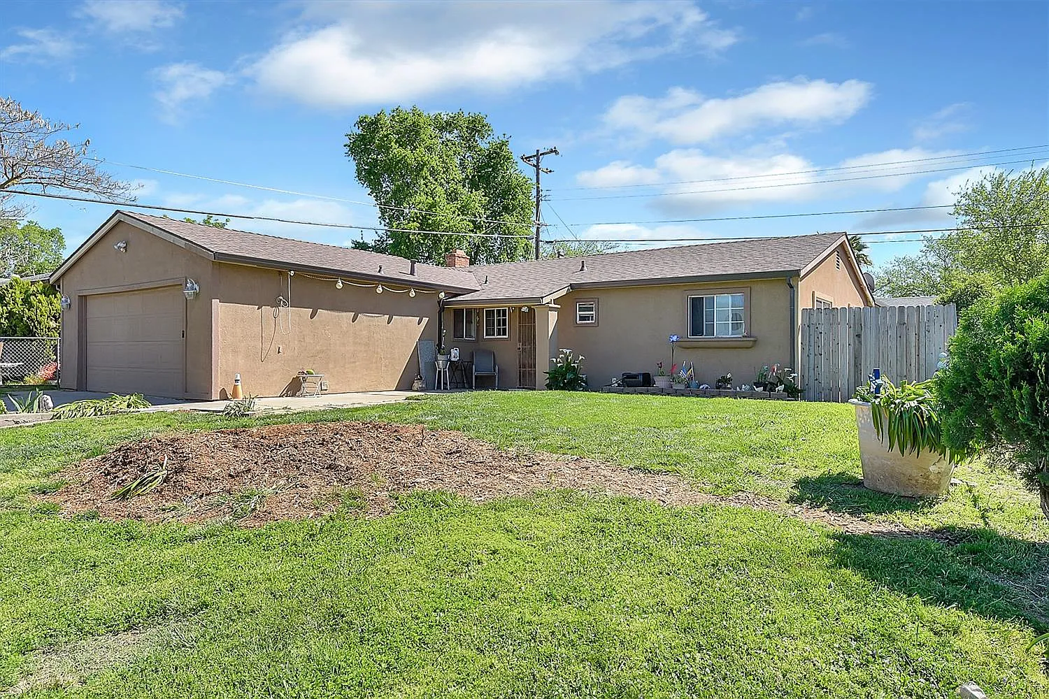 7056 Silver Glen Way photo 1