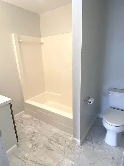 504 N Main St #2A — Photo 2