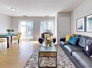 165 Cherokee Blvd #290, Toronto, ON M2J 4T7