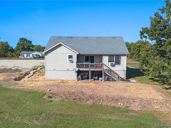 3rd image of 112 Patton Ridge Rd