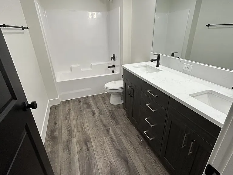 686 S Cutler Ave — Photo 14