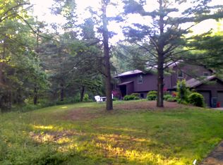 1482 Markley Rd, Pennsburg, PA 18073