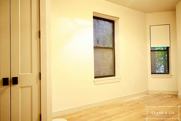 Rented by Grand & Co. | media 62