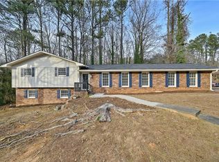 2995 W Potomac Dr, East Pt, GA 30344