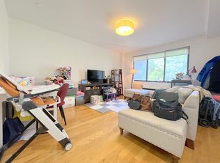 2027 1st Ave #3, New York, NY 10029