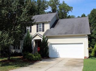 3381 Valley Crossing Dr, Greensboro, NC 27410
