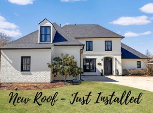 16445 Long Lake Dr, Prairieville, LA 70769