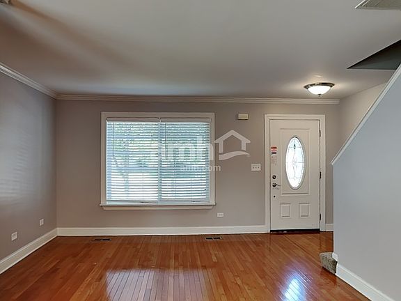 4th image of 2472 Hillsboro Ln