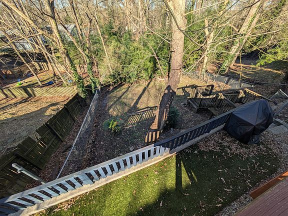 4th image of 1874 Woodland Hills Ave NW