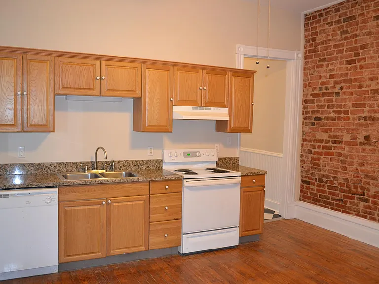 1835 W Grace St #1 — Photo 5