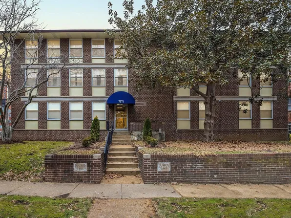 7571 Wellington Way APT 2C, Saint Louis, MO 63105