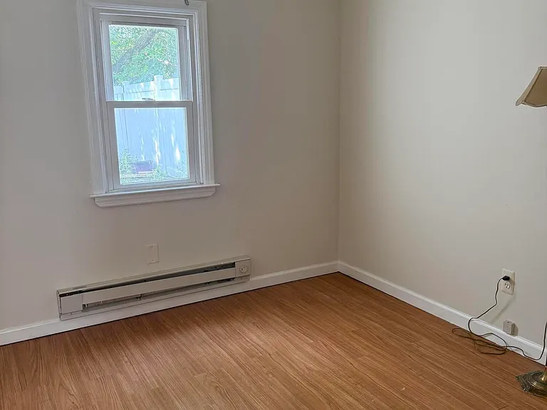 257 Carr Ave #C — Photo 9