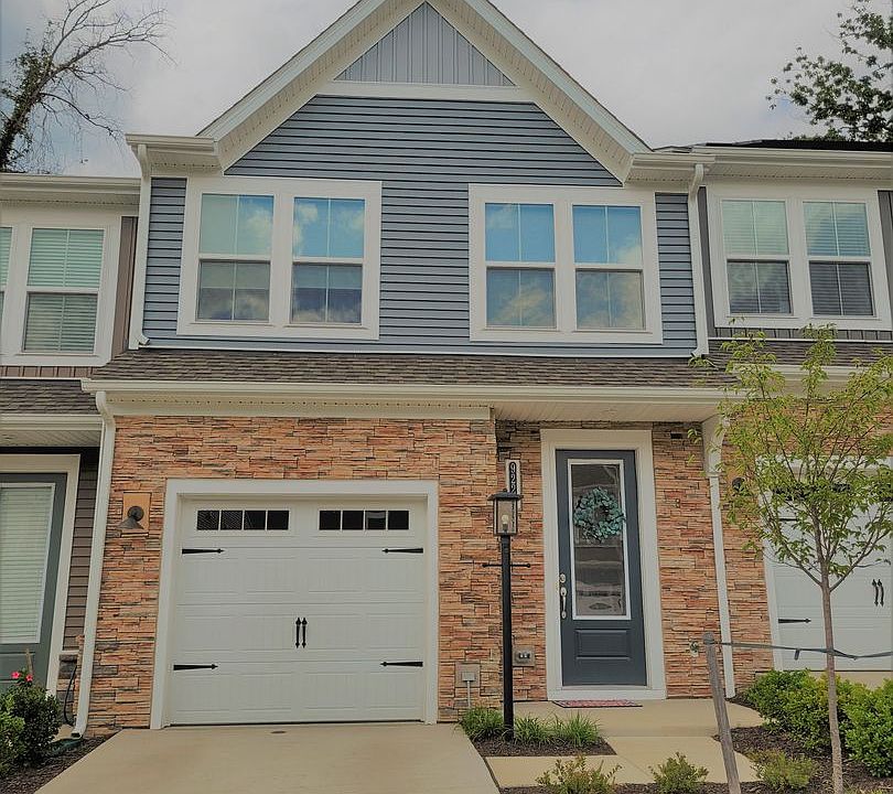1st image of 9220 Saint Charles Cir