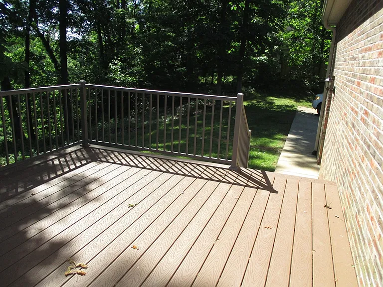 1131 Warfield Blvd — Photo 16