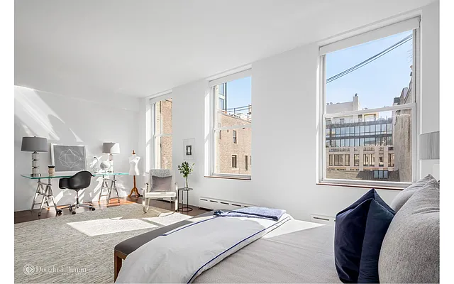 Rented by Douglas Elliman | media 19