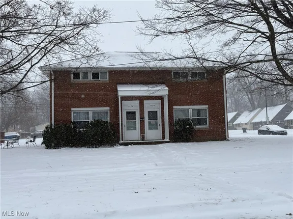 1120 & 1124 E Broadway St, Cuyahoga Falls, OH 44221