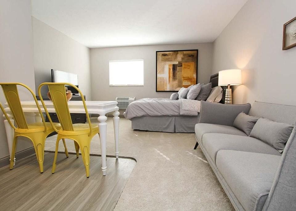 Studio Model