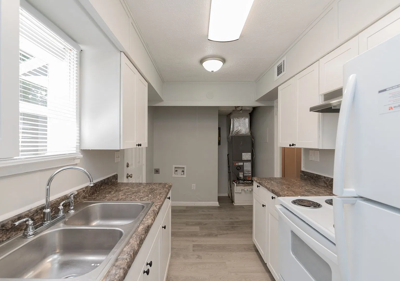 Updated 4-Bedeoom/2-bath single-family home for rent in Aiken County! — Photo 3