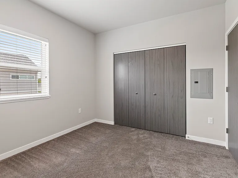 Rock Pointe Village — Photo 126