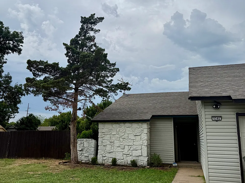 6540 S Yorktown Ave