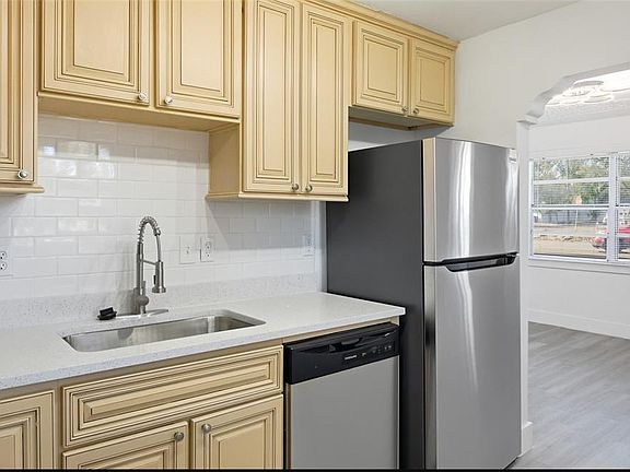 4th image of 10001 N 20th St