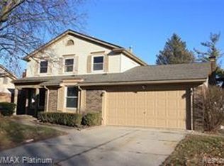 5116 Prentis Dr, Troy, MI