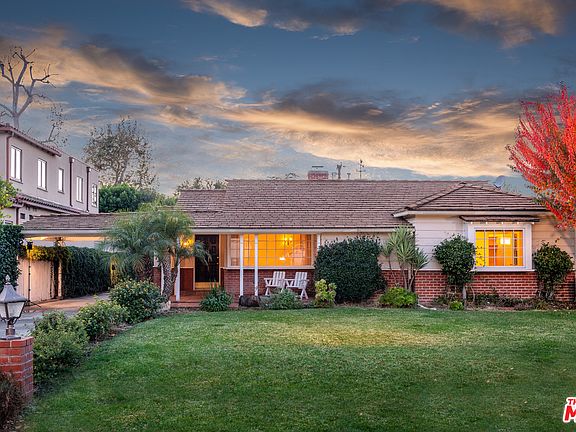 2nd image of 4007 Goodland Pl