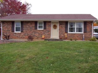 609 Maple Ct, Mount Sterling, KY 40353