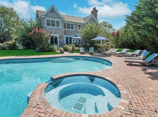 72 Windmill Ln, Watermill, NY 11976